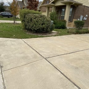 Bush Trimming by Jim's Lawn Service reviewed on August 17, 2025