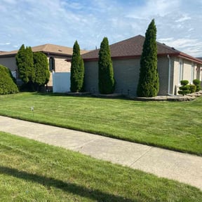 gardening service by A D&#039;s Lawn Care LLC reviewed on November 18, 2025