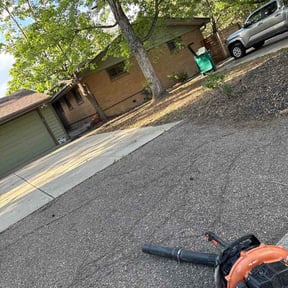 Leaf Removal by K &amp; B Mowing reviewed on May 31, 2026