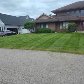 residential landscaping by Mainline Lawn Care reviewed on August 20, 2025