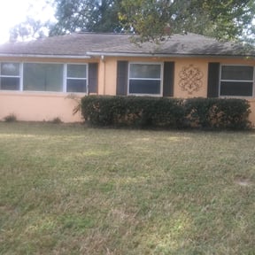 Bush Trimming by A-1 Affordable Lawn Care reviewed on August 18, 2025