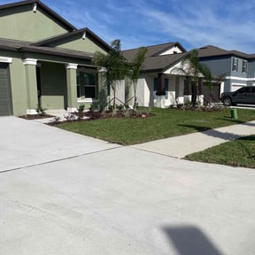 gardening service by Eastward Landscaping reviewed on August 18, 2025