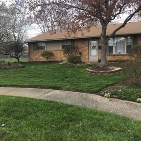 landscape maintenance by SMG LAWNCARE reviewed on August 18, 2025