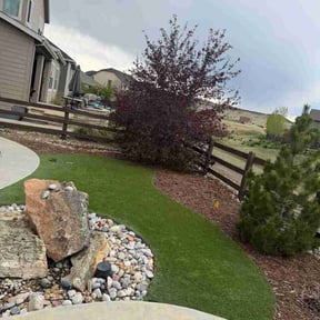 Flower Bed Weeding by Landscape Groomers,LLC reviewed on May 11, 2026