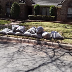 Leaf Removal by Graceful Lawn Care reviewed on September 17, 2025