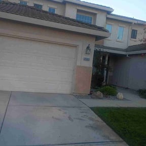 Bush Trimming by E-5 Lawn Services reviewed on October 19, 2025