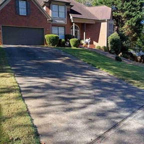 Bush Trimming by IGM Lawn Care &amp; Landscape reviewed on December 7, 2024