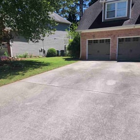 yard maintenance by cuts lawn and more care! reviewed on August 21, 2025