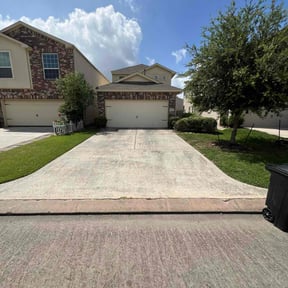 yard work by Nw Premier Lawn care reviewed on August 20, 2025