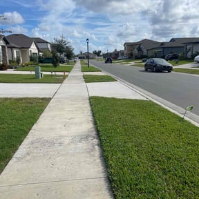 yard work by Jose Martinez Landscape Services reviewed on November 24, 2025