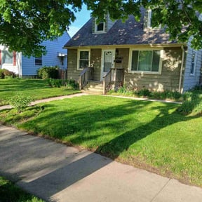 yard work by EZ Landscape & Snow removal reviewed on August 21, 2025