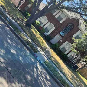 Leaf Removal by K Sisters Lawncare reviewed on April 27, 2026