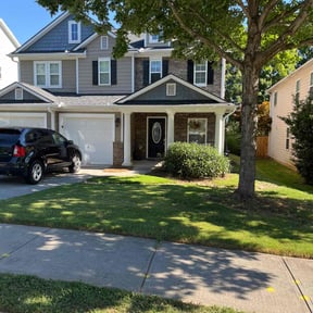 landscape maintenance by Alarcon Landscape reviewed on August 21, 2025