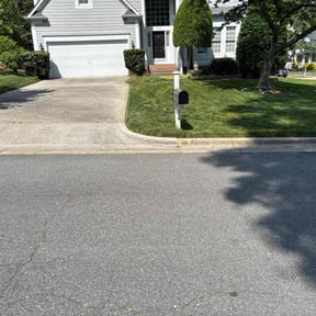 residential landscaping by Rodriguez Gardening reviewed on April 3, 2025