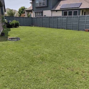 grass maintenance by Jr&#039;s Landscape reviewed on August 17, 2025