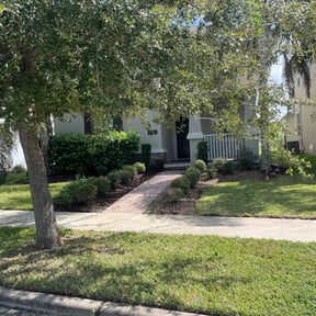 gardening service by A-1 Curb Appeal reviewed on August 18, 2025