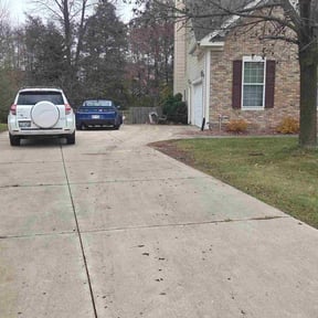 Leaf Removal by Phillips Lawn Care reviewed on November 20, 2025