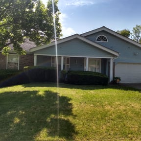 Bush Trimming by In House Construction.LLC reviewed on August 21, 2025