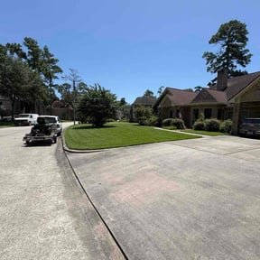landscape maintenance by Serenity Lawn Care and Property Maintenance reviewed on August 21, 2025