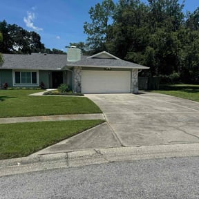 yard care by Johnson Family Lawn Service reviewed on December 4, 2025