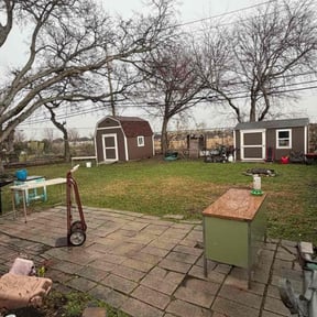 Leaf Removal by Captain's Lawn Service reviewed on February 4, 2026