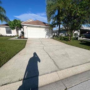 lawn care by Walkernmore reviewed on April 29, 2024