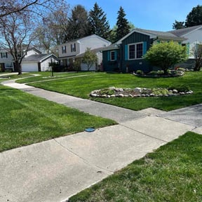 landscaping by Christians lawncare reviewed on August 20, 2025
