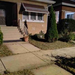 Bush Trimming by Good 2 Go Lawn Solutions reviewed on October 18, 2025