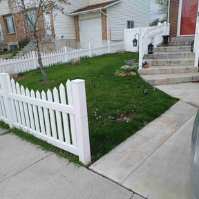 lawn maintenance by Rivera landscaping reviewed on December 17, 2023