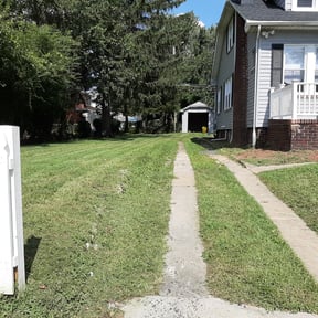 Bush Trimming by Lybrand's Lawn Maintenance reviewed on August 19, 2025