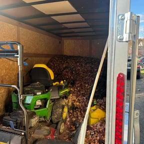 Leaf Removal by Debbie Does It LLC reviewed on September 19, 2025