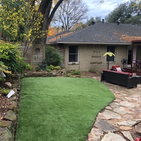 Leaf Removal by DPGLandscaping.com reviewed on September 14, 2025