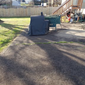 Leaf Removal by Superior lawn maintenance reviewed on August 17, 2025