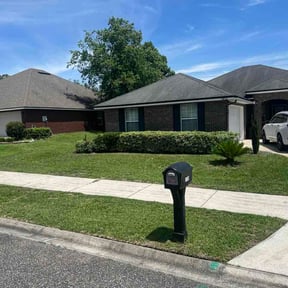 Bush Trimming by Mckay cleaning services and maintenance reviewed on May 29, 2026