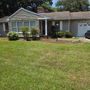 Flower Bed Weeding by The Lawn Barbers reviewed on June 19, 2026