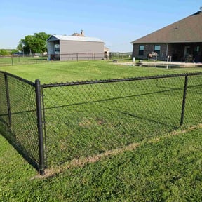 landscape maintenance by Mola Property and Lawn Service reviewed on August 15, 2025