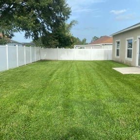 yard work by D&J landscaping reviewed on August 18, 2025