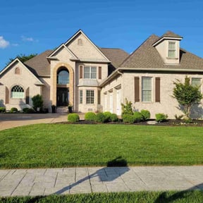 gardening service by Cruz Mowing reviewed on August 19, 2025