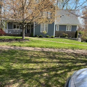 residential landscaping by Joe Gonzalez lawn and more services reviewed on August 18, 2025