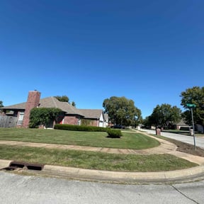 landscaping services by Daniel's lawn care service LLC reviewed on August 18, 2025