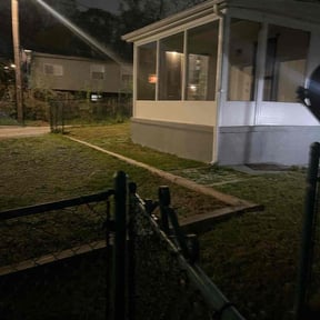 Leaf Removal by GOLD LANDSCAPING reviewed on September 12, 2025