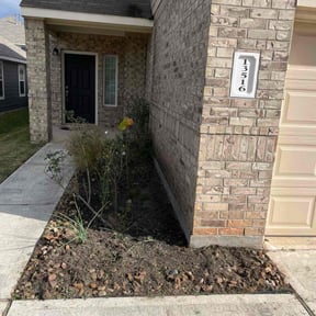 Flower Bed Weeding by Marvelous Carmichael Landscape reviewed on November 29, 2023