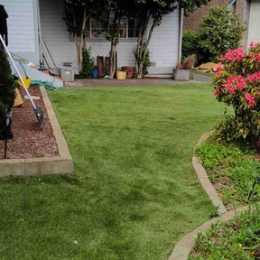 Leaf Removal by Great Lawn Service reviewed on September 25, 2025