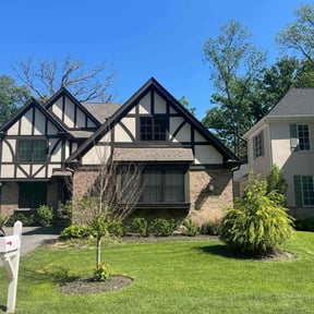 lawn maintenance by Measured Improvements LLC reviewed on August 17, 2025