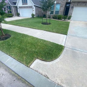 turf care by Ramirez Hernandez Landscape reviewed on May 23, 2024