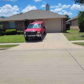 turf care by Roth Mowing reviewed on June 1, 2024