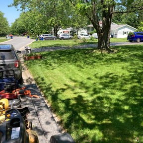 lawn service by Kennedy Snowplow & Yard Care LLC reviewed on October 1, 2024