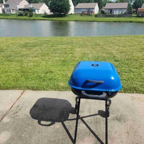 grass cutting by Rays lawn care reviewed on June 1, 2024