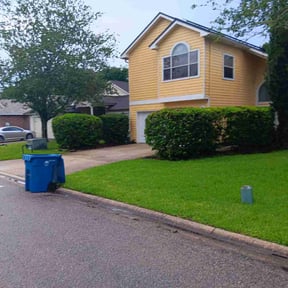 residential landscaping by Javan Lopez reviewed on August 15, 2025
