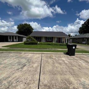 yard service by Danny's lawn service reviewed on August 17, 2025